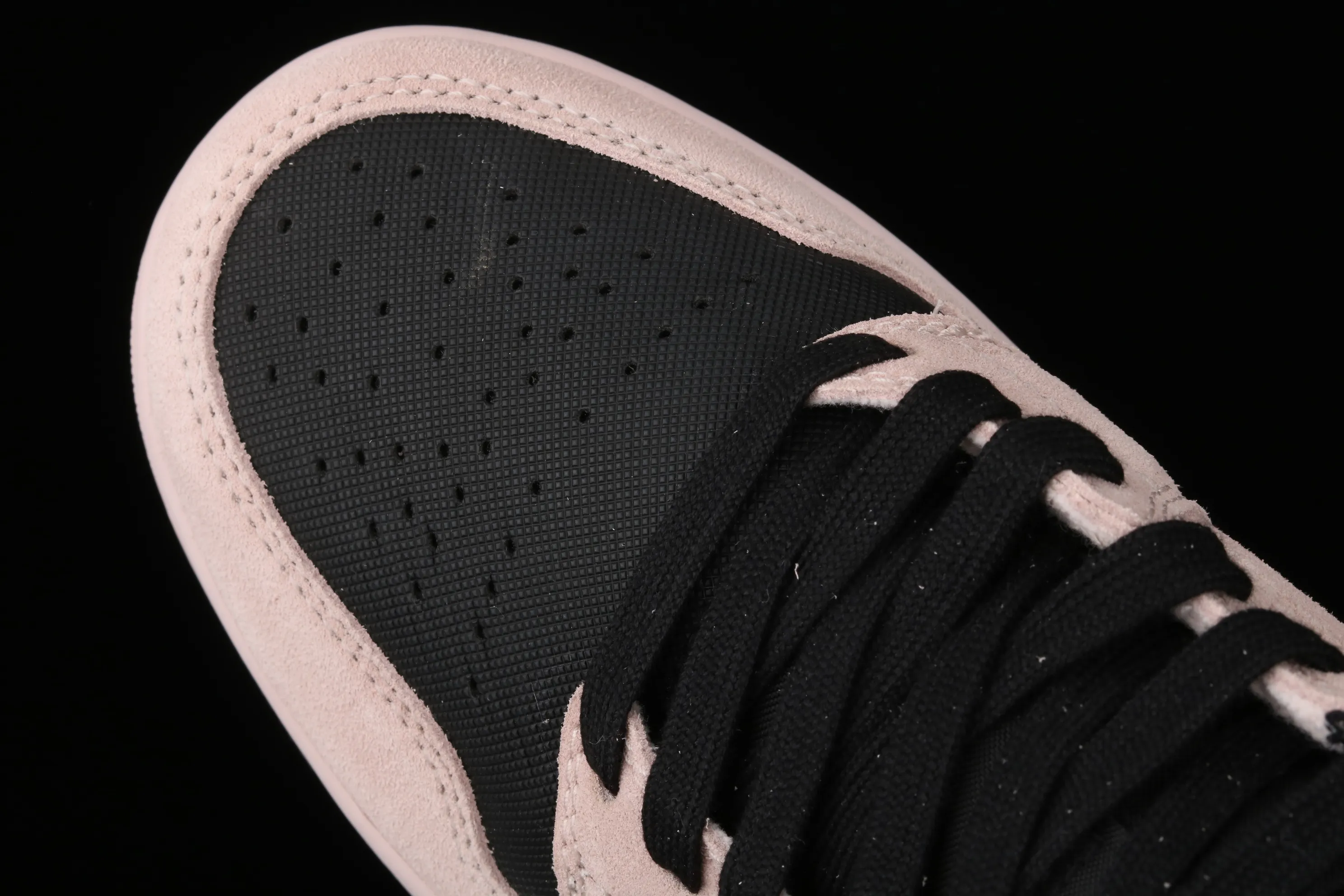 All categories Air Jordan Jordan series basketball shoes Air Jordan 1 Mid G version pure original Air Jordan 1 Mid GS AJ1 Joe 1 laser powder China basketball shoes BQ6472-602